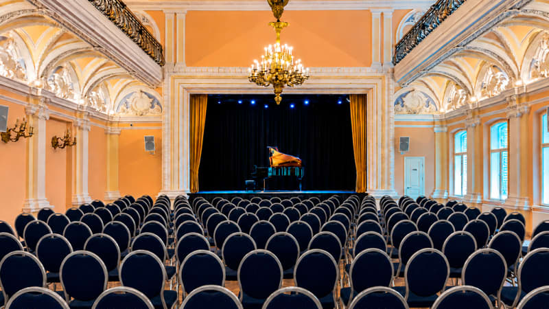Royal Theatre