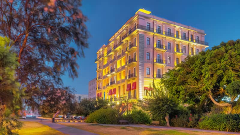 Megaron Hotel
