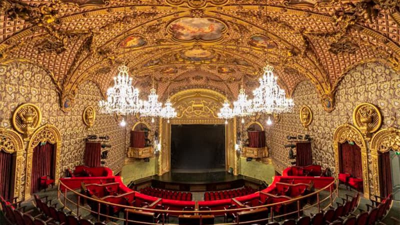 Südalinna Teater
