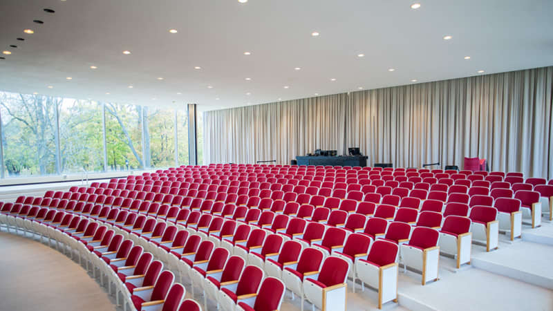 Albright-Knox Art Gallery