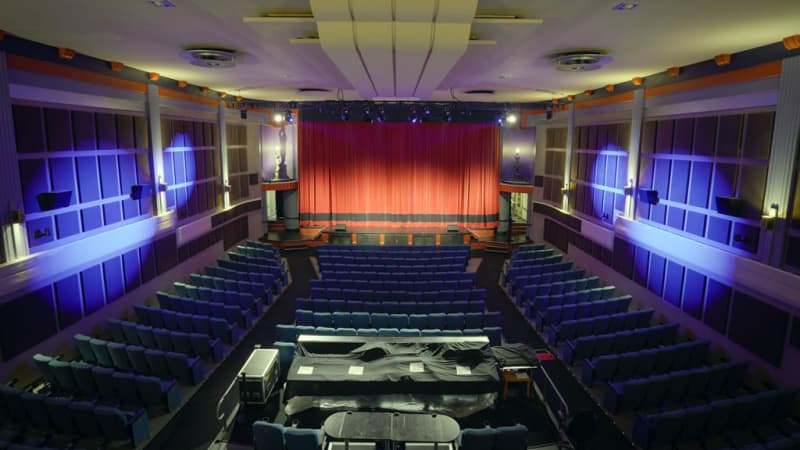 The Royal Theatre