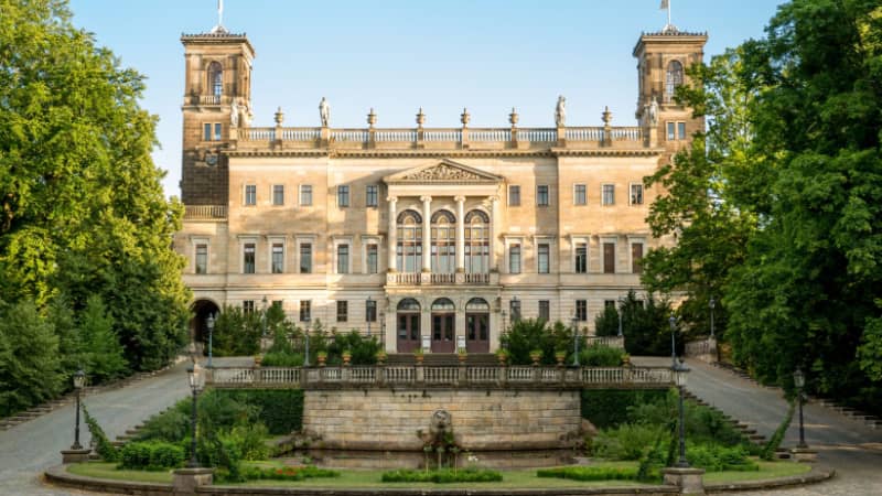Albrechtsberg Palace