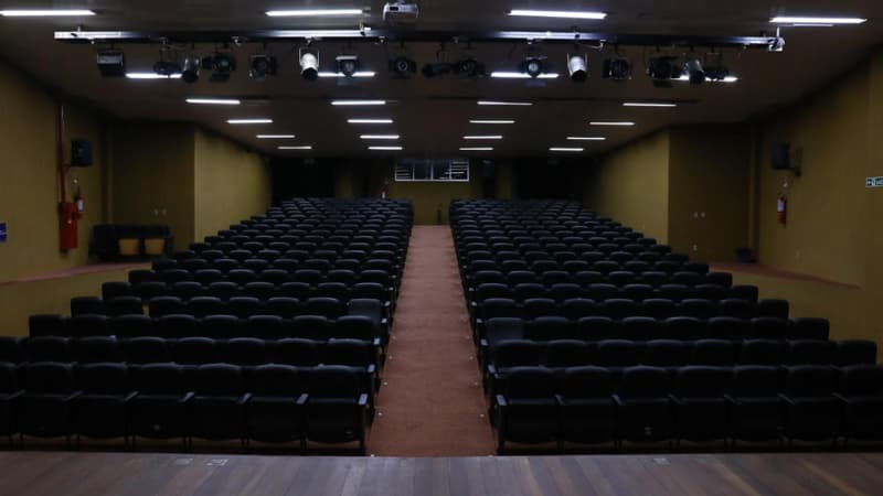 Celina Queiroz Theater
