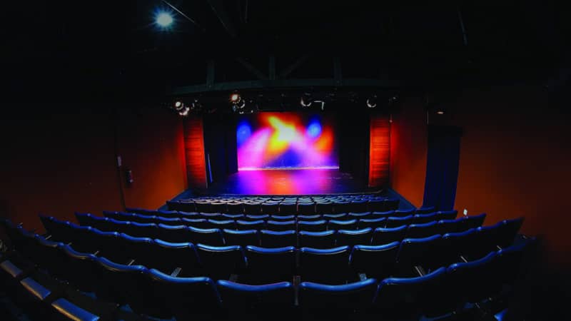 Teatro Barracão Encena