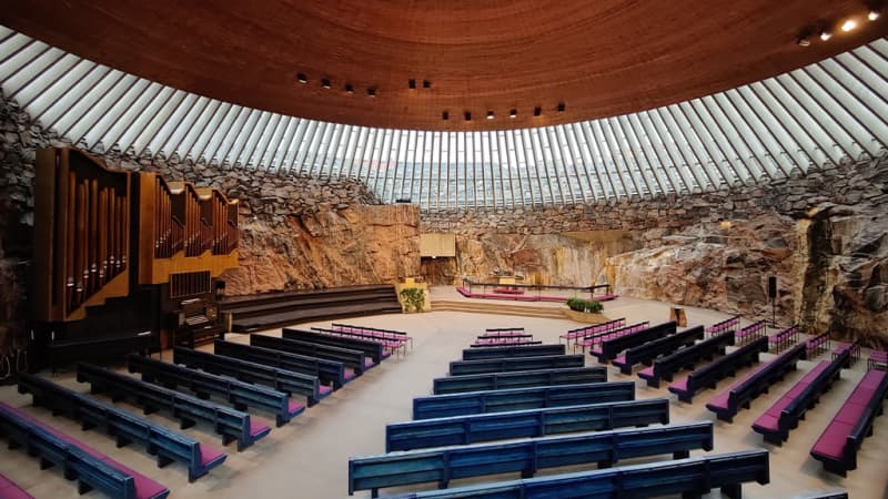 Temppeliaukio Church