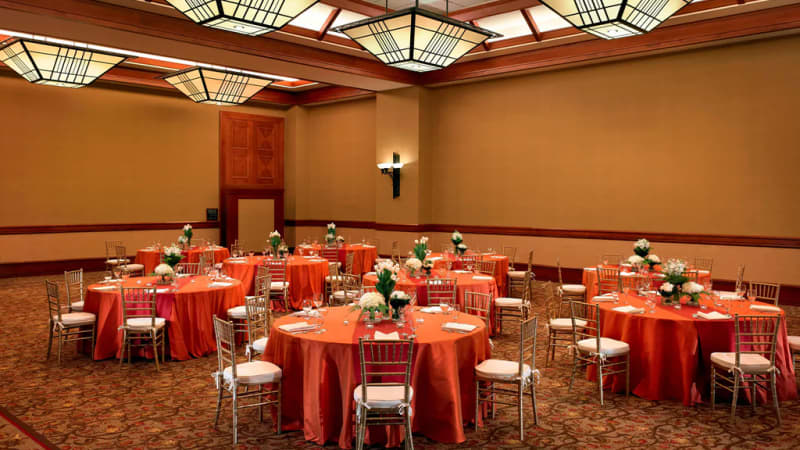 Sheraton Grand Sacramento Hotel