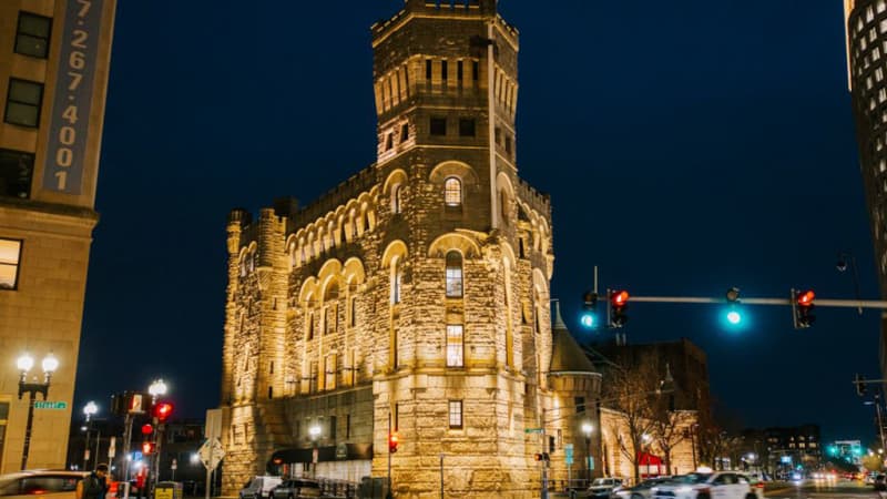 The Saunders Castle at Park Plaza