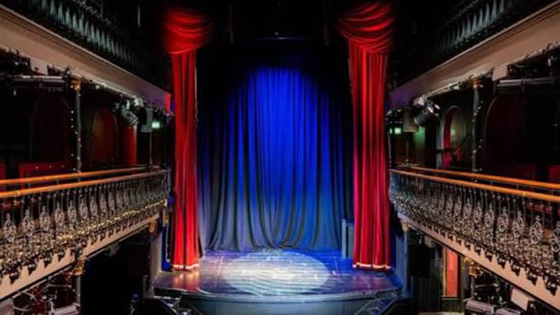 Hoxton Hall