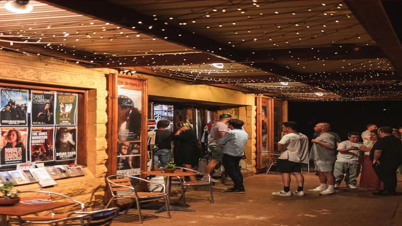 Avoca Beach Theatre