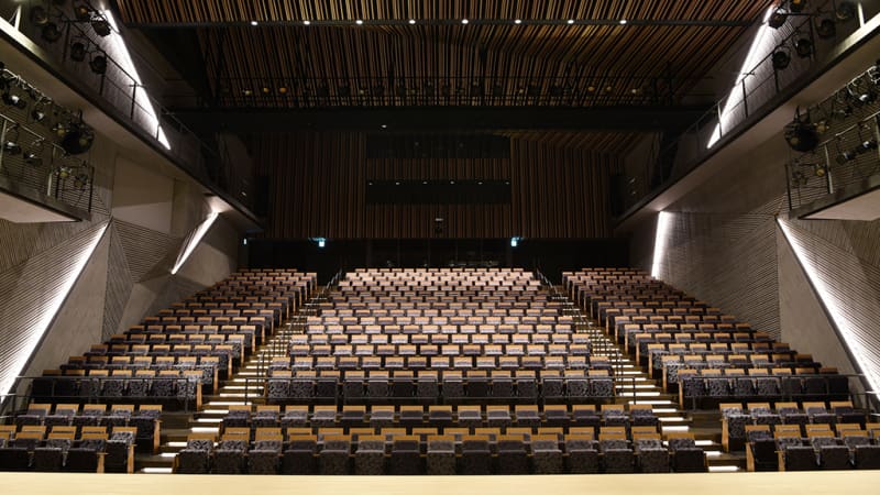 Nadeshiko Art Cultural Center