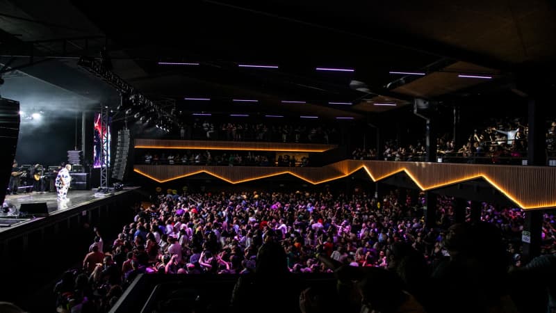 Arena +