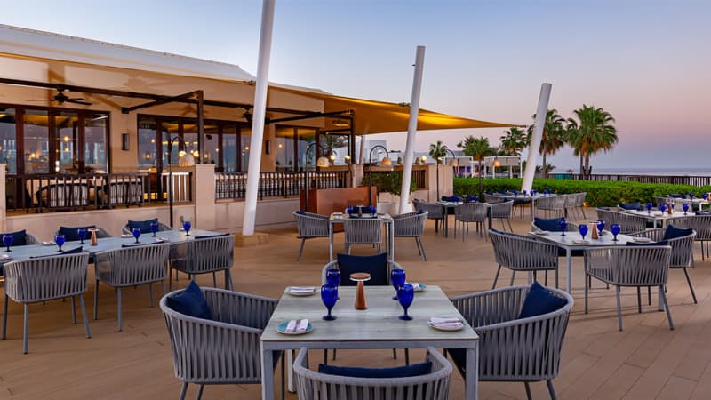 منتجع انتركونتيننتال الفجيرة (InterContinental Fujairah Resort by IHG)
