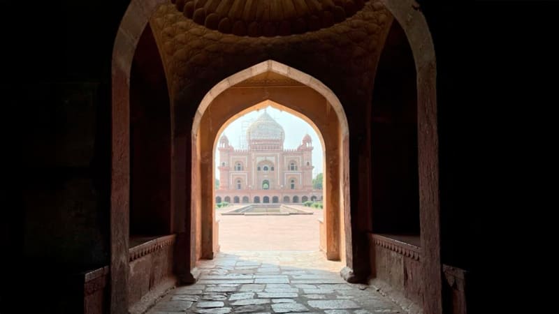 Safdarjung Tomb
