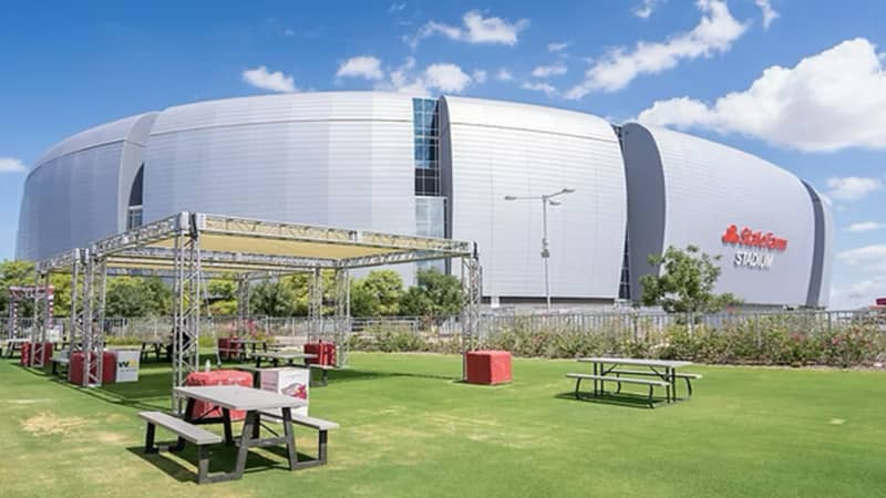 South Lawn at State Farm Stadium