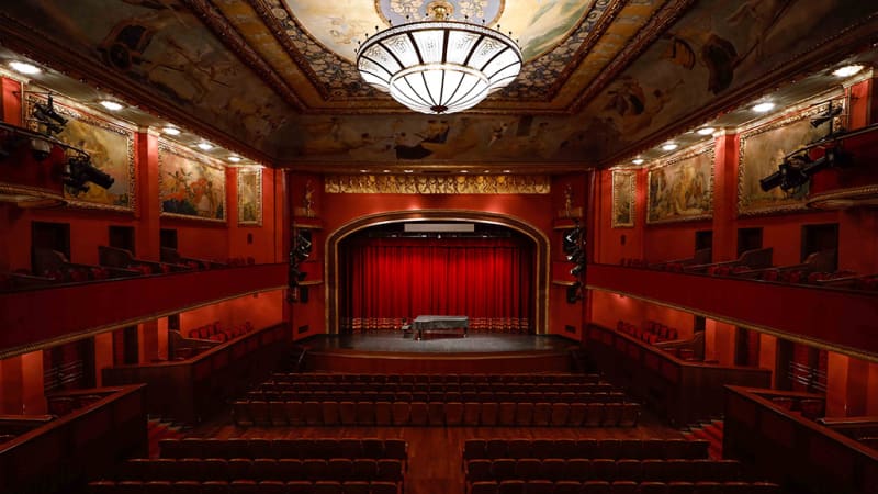 Süreyya Opera House
