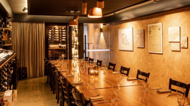 C'est Bon Restaurant & Le Bon Bar