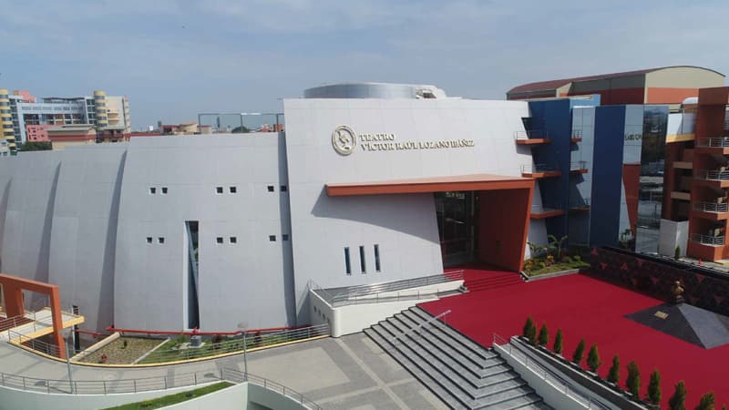 Teatro Víctor Raúl Lozano Ibáñez UPAO