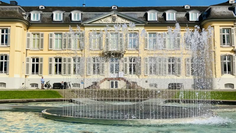 Schloss Morsbroich
