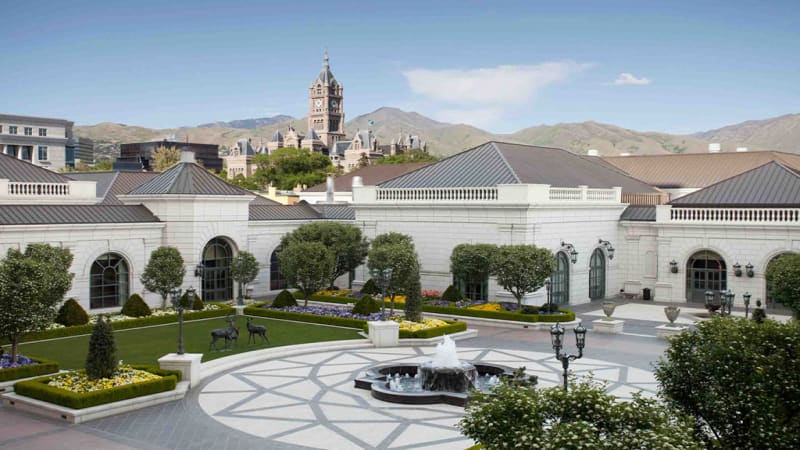 Grand America Hotel