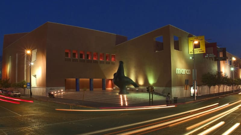 Museo De Arte Contemporáneo De Monterrey (MARCO) -  Patio Central