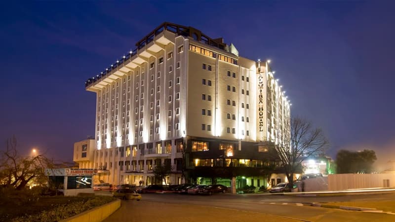 Almira Hotel & Convention Center