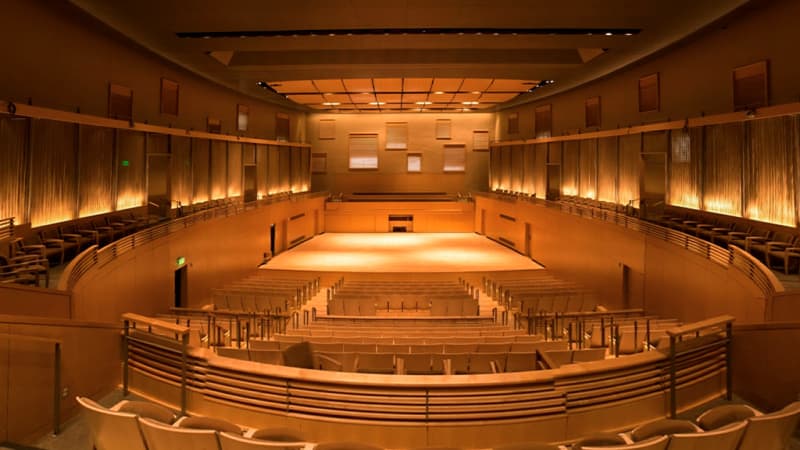 Earl and Darielle Linehan Concert Hall, The University of Maryland - Baltimore