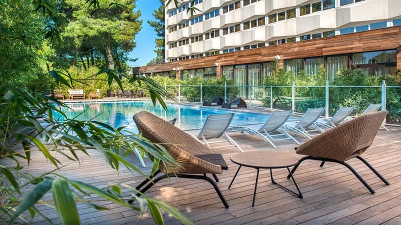 Hôtel C Suites