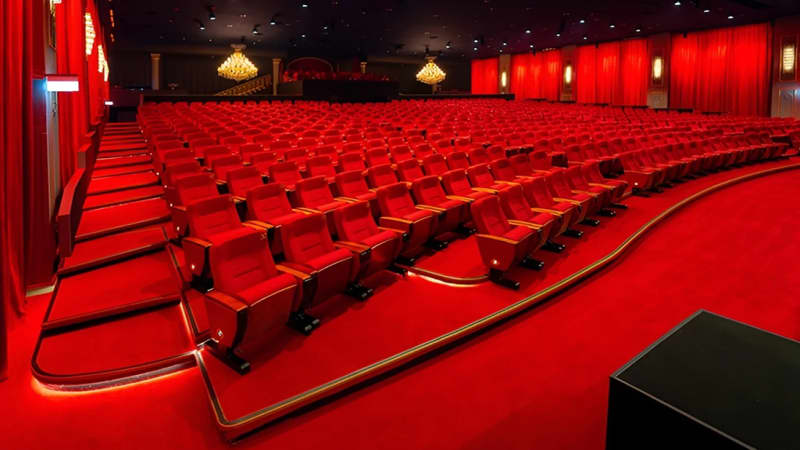 U VENUE مسرح يو فينيو