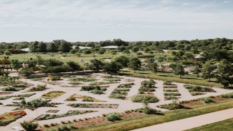 Powell Gardens