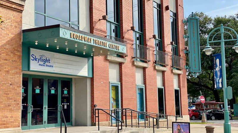 Skylight Music Theatre