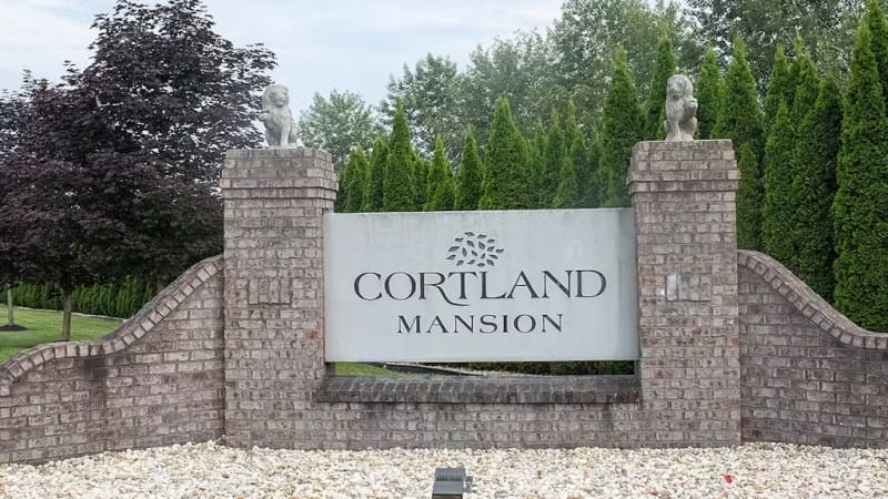 Cortland Mansion