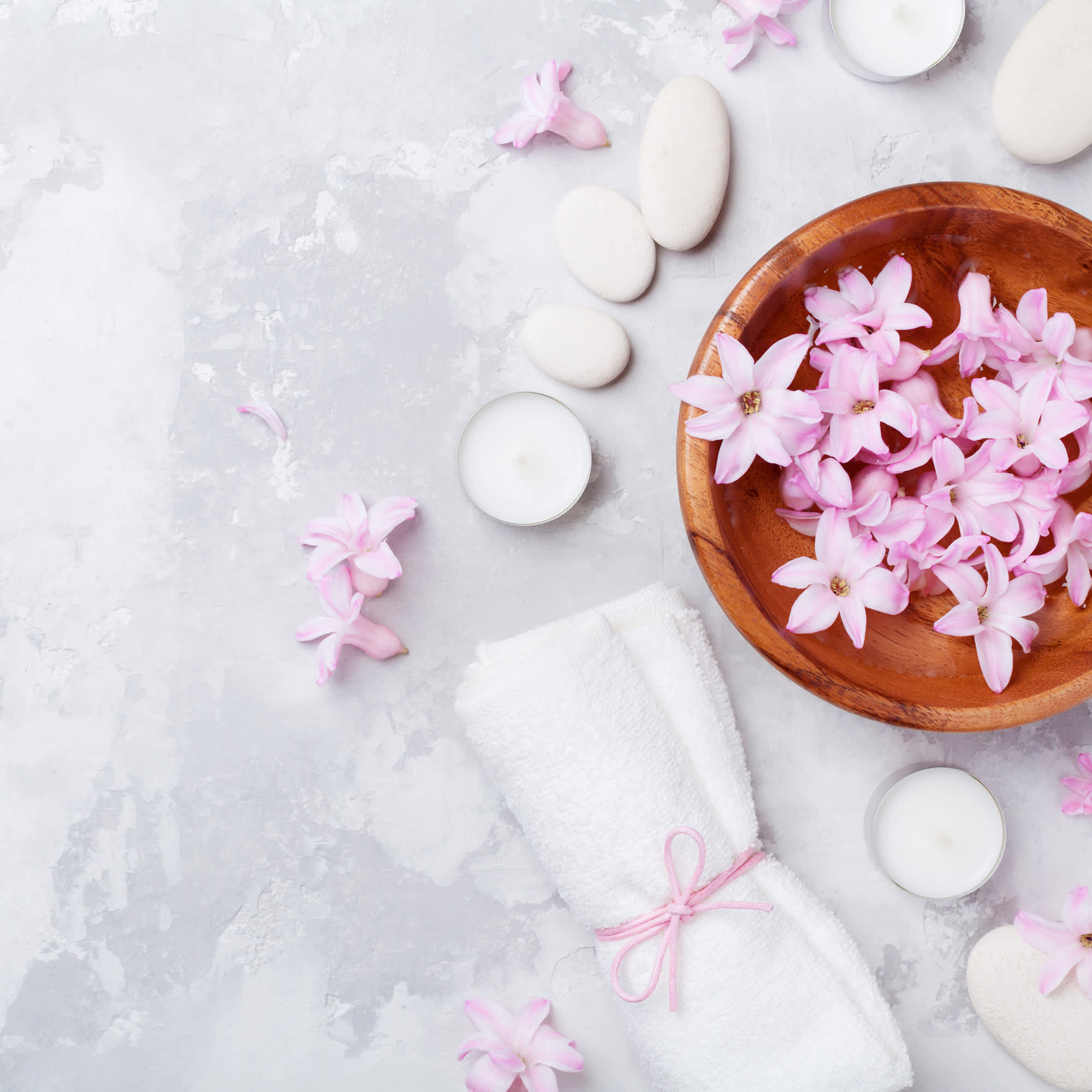 Explora las mejores experiencias de belleza y bienestar de Sao Paulo. Disfruta de una variedad de tratamientos, incluidos spas revitalizantes, retiros holísticos y salones de primera. Relájate y rejuvenece. Date un capricho... ¡te lo mereces!