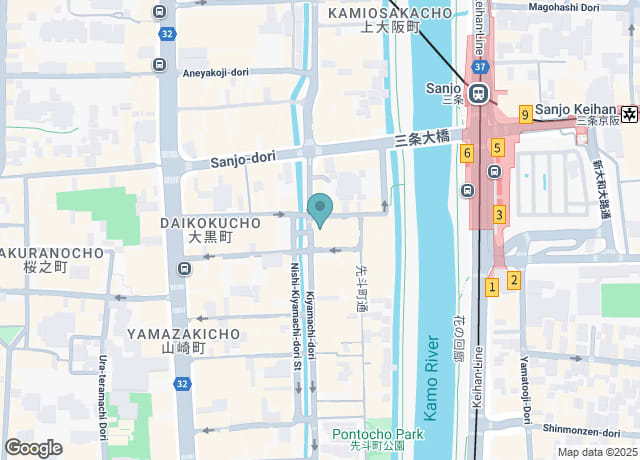 演出 鉄板ステーキ＆BAR ココットアルファ 河原町本店