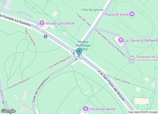 Il mondo del Natale a Villa Borghese