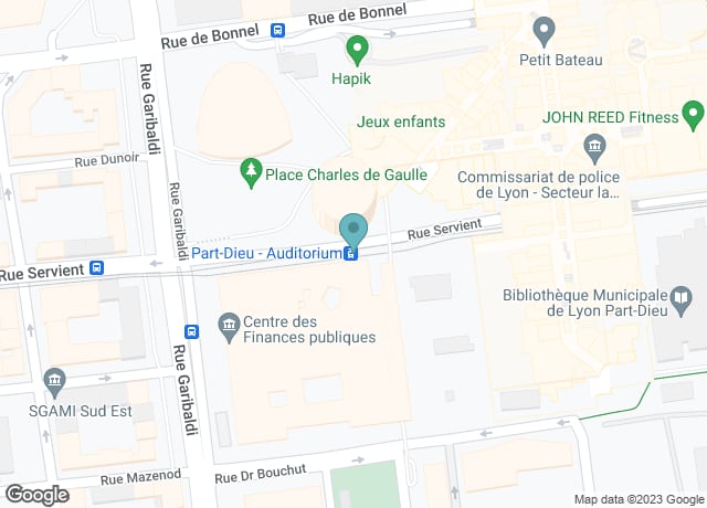 Parvis Servient