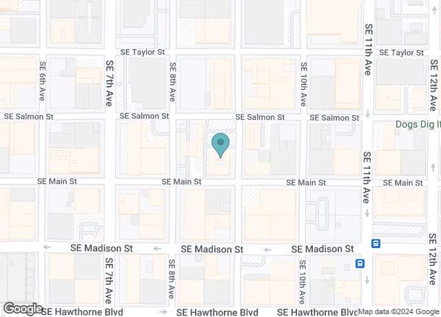 833 SE Main St