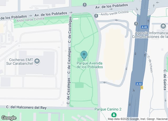 Parque Avenida de los Poblados / Esquina calle Cazalegas 28054