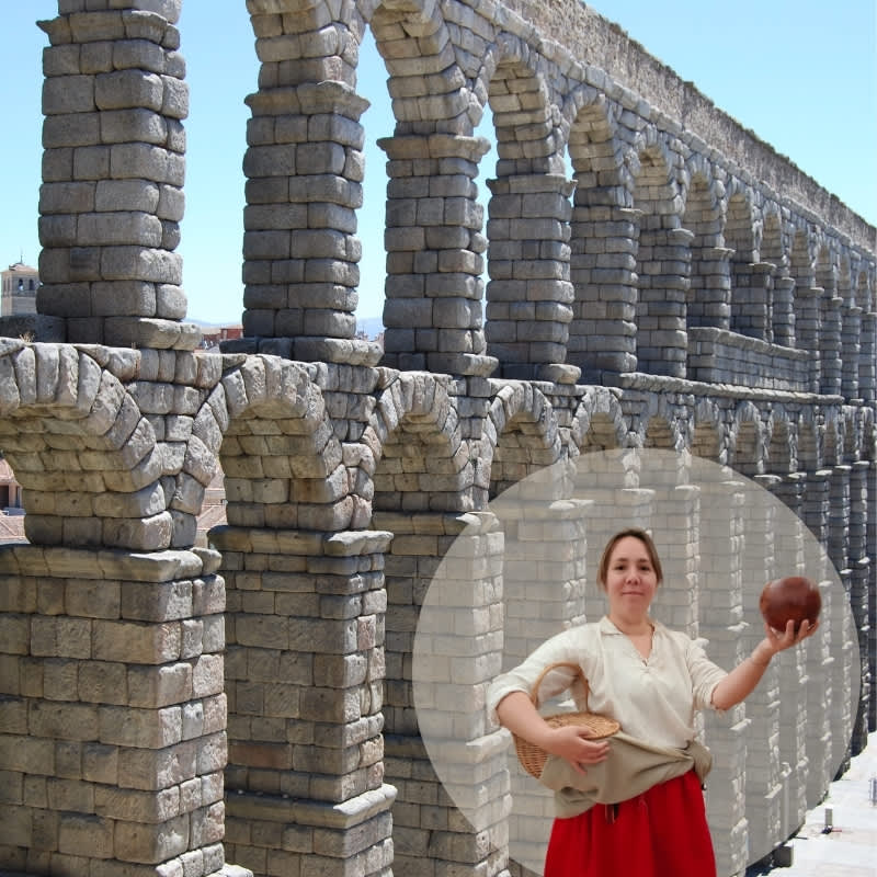 Segovia Decus Romae: El acueducto y su aguadora 1