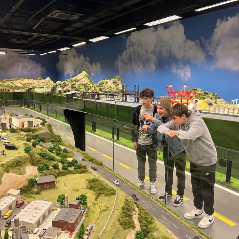 MiniLand 4
