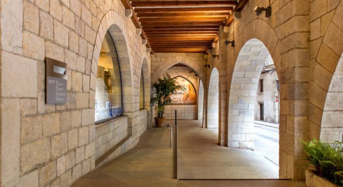 Entrada a la exposición 1