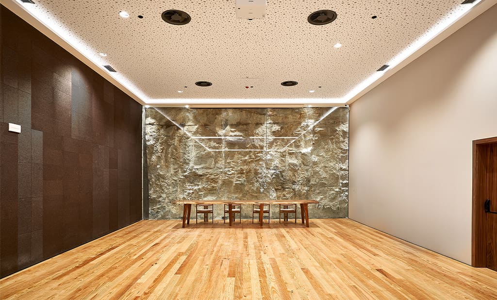 The Log Porto Hotel by Piamonte Hotels