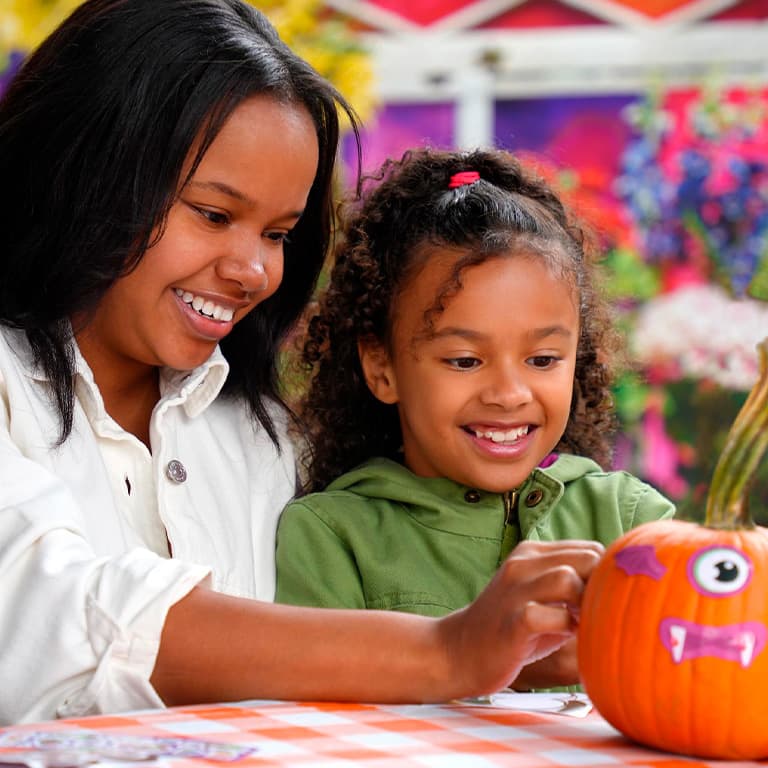 Halloween Pumpkin Decorating 1