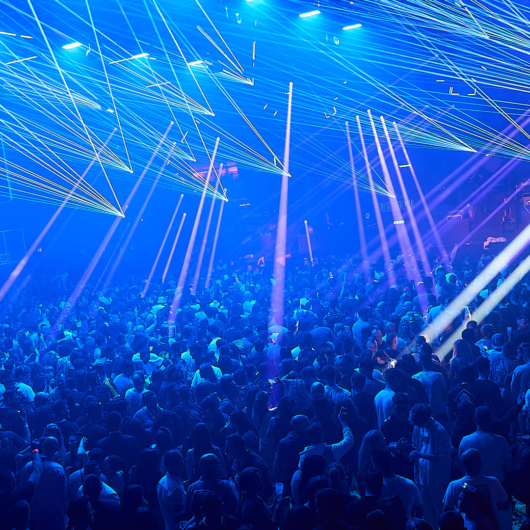 LA RESISTENCIA by Raúl Ortiz en Fabrik LA RESISTENCIA by Raúl Ortiz en Fabrik 4