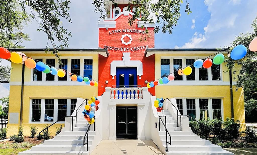 Lynn Meadows Discovery Center
