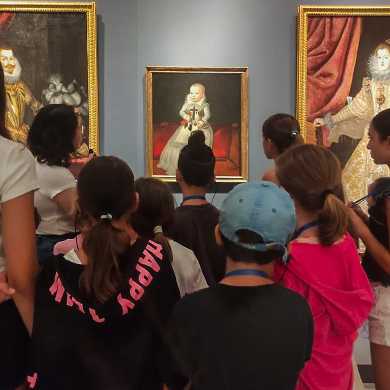 La Familia Real La Familia Real 1