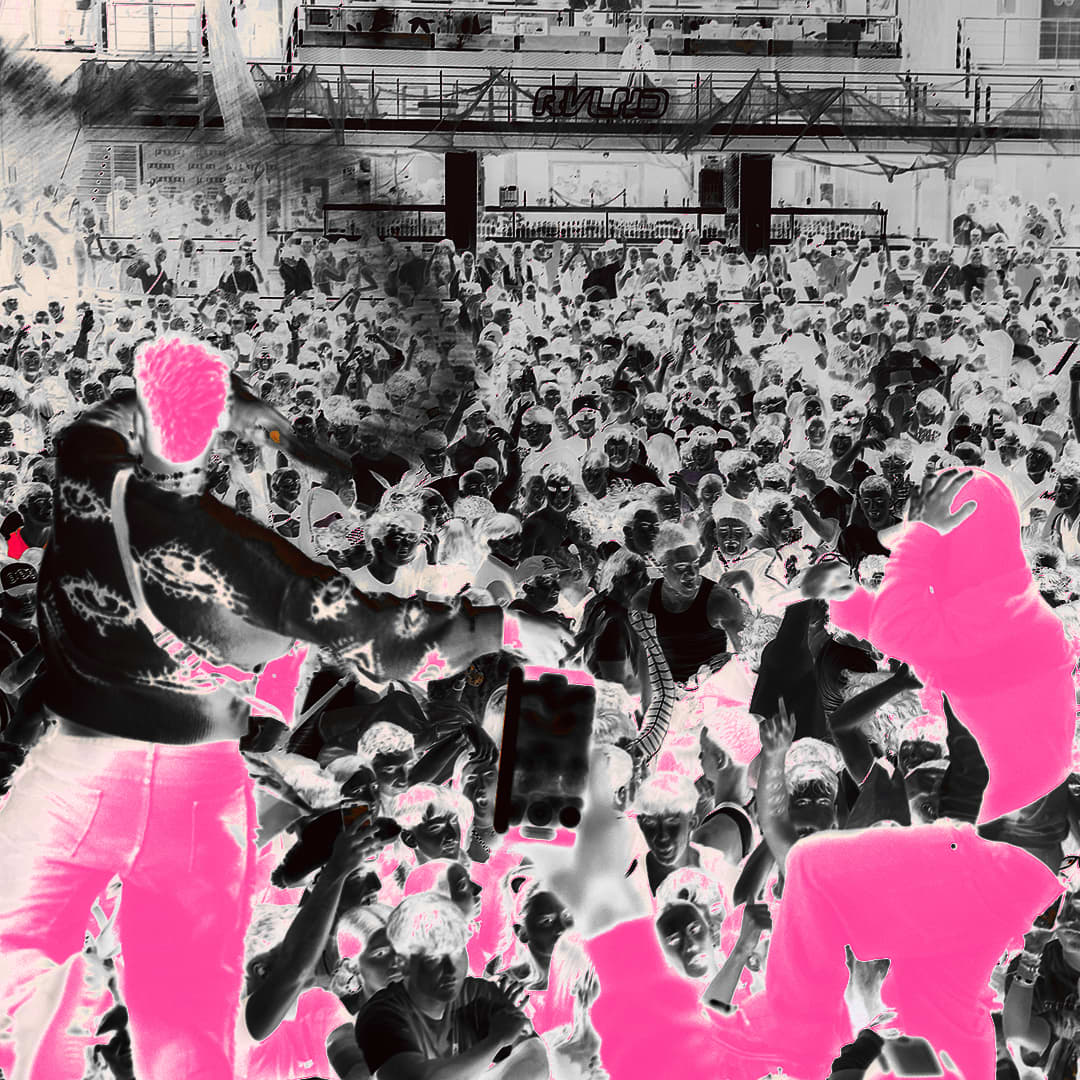 RIVERLAND Warm Up en Fabrik 2