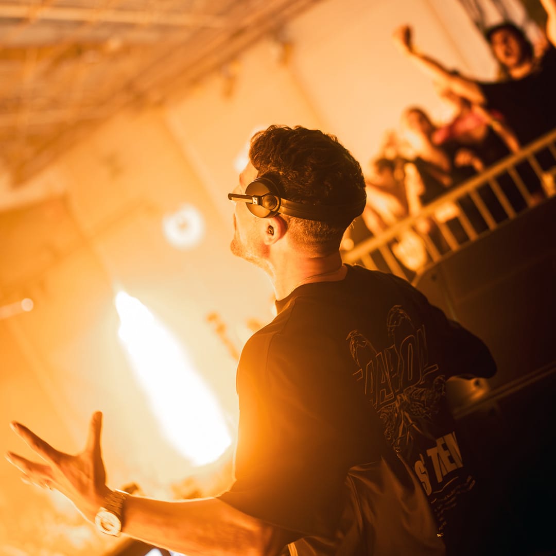 CODE 173 en Fabrik 4