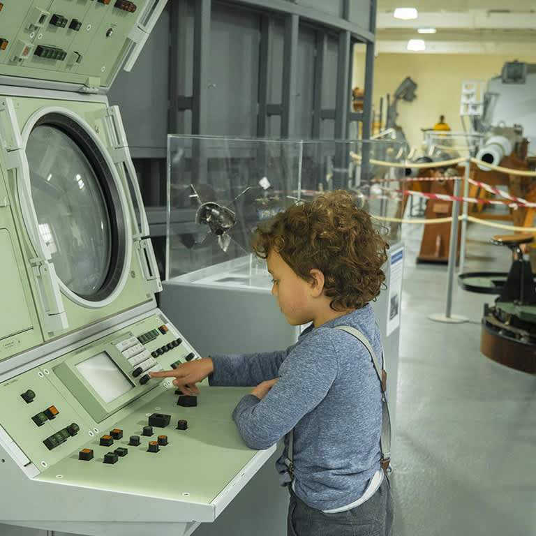 Portsmouth Historic Dockyard - Explosion Museum 3