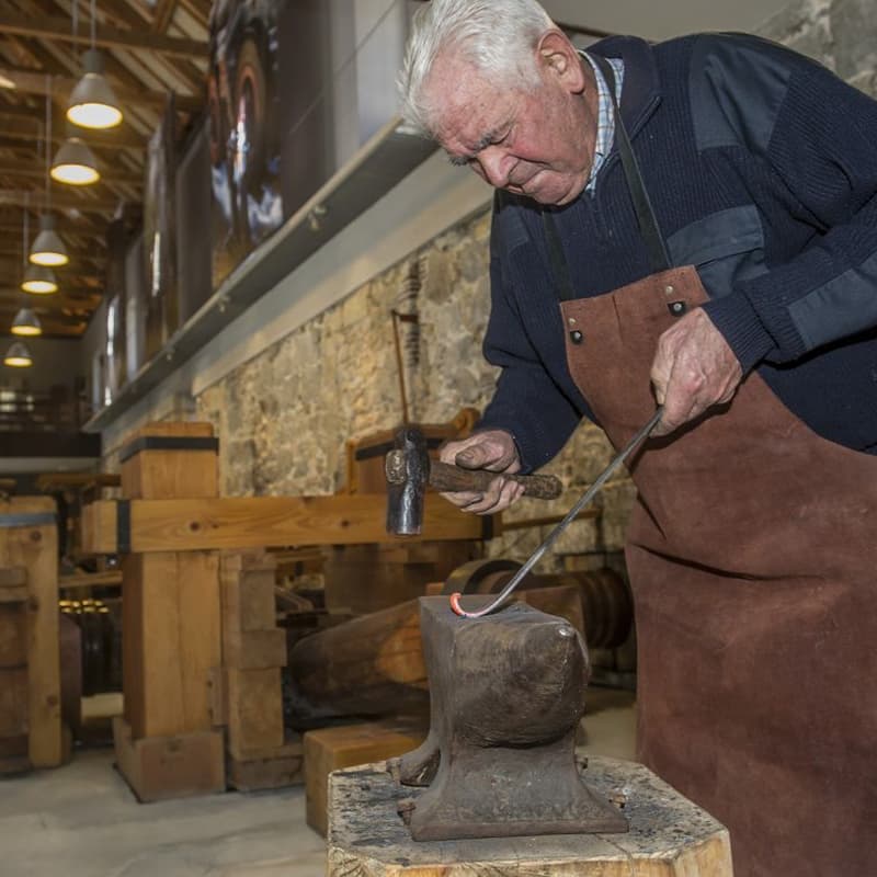 Visita guiada a la Real Casa de Moneda, Centro de Interpretación del Acueducto y Jardín del Rey Visita guiada a la Real Casa de Moneda, Centro de Interpretación del Acueducto y Jardín del Rey 3