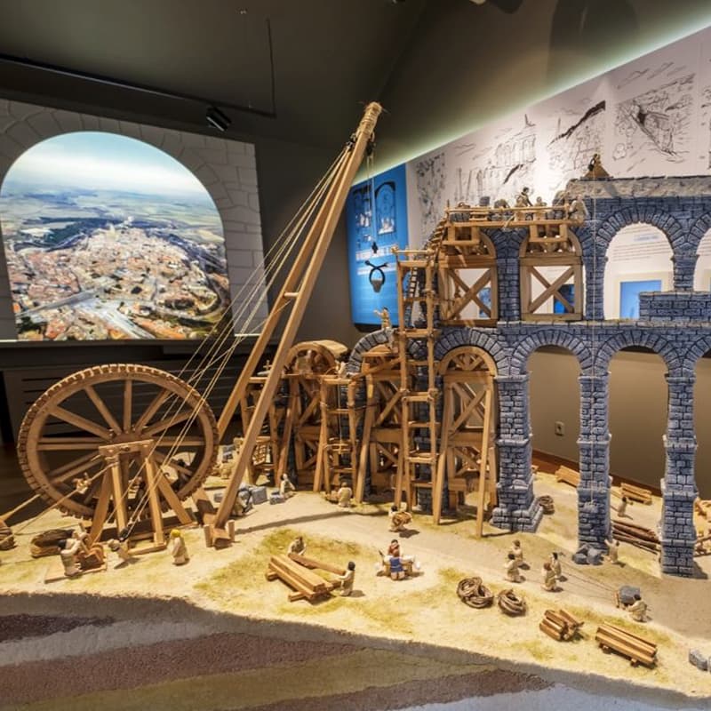 Visita guiada a la Real Casa de Moneda, Centro de Interpretación del Acueducto y Jardín del Rey Visita guiada a la Real Casa de Moneda, Centro de Interpretación del Acueducto y Jardín del Rey 5